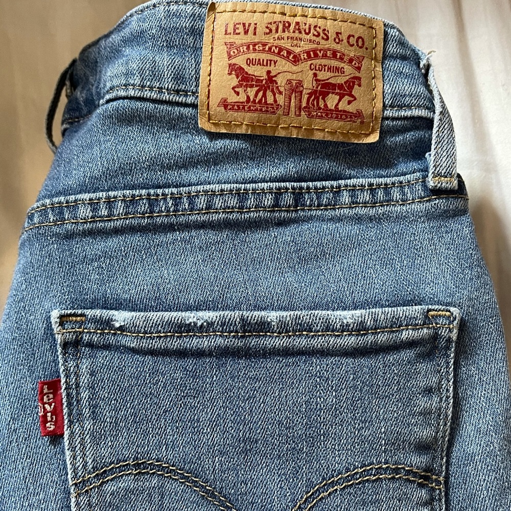 Levi’s 721 high rise skinny